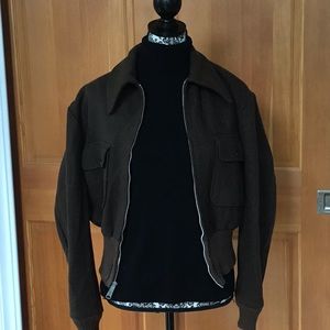 Sleeveless turtleneck sweater